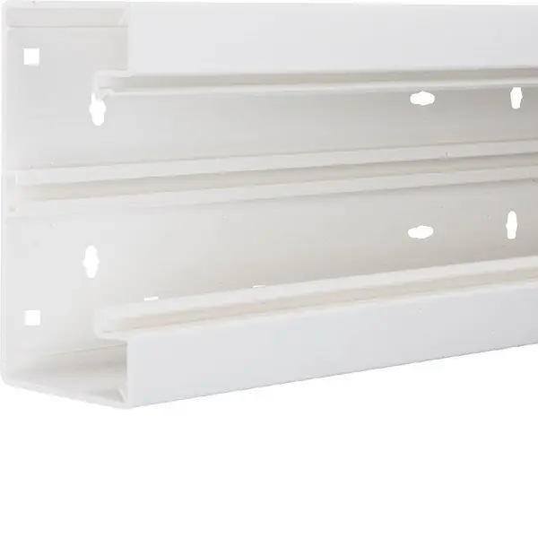Hager BRH6513019016 Brüstungskanal- UT frontrastend hfr z.BRH 65x130mm Solange Der Vorrat Reicht